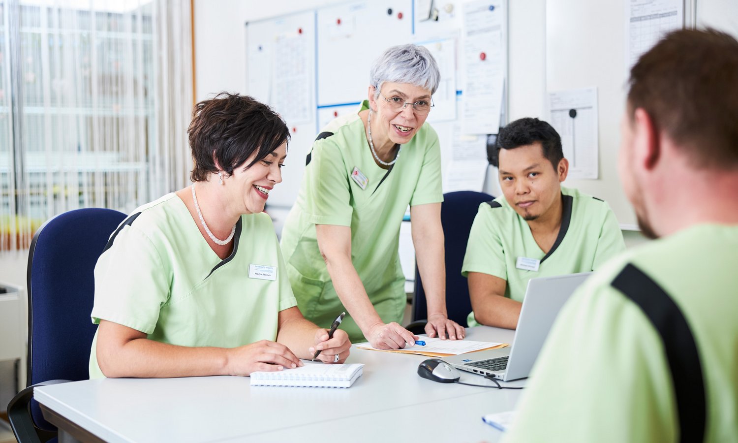 Pflegeteamsitzung im Zentrum Ergolz Pflegeteamsitzung im Zentrum Ergolz